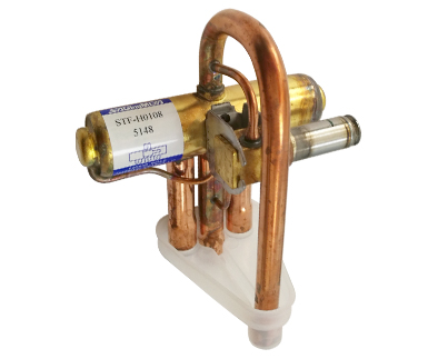 華鷺?biāo)耐〒Q向閥 華鷺?biāo)耐〒Q向閥